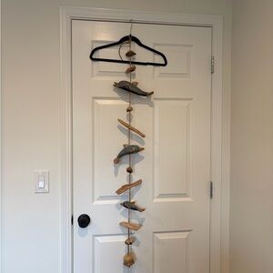 Dolphin chimes